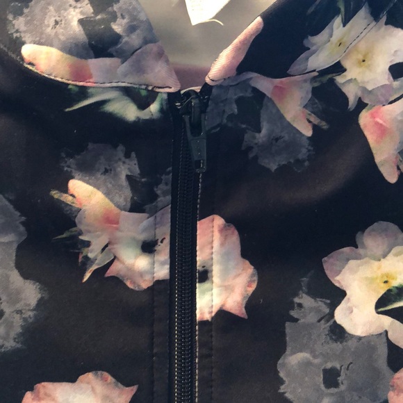 Anthropologie Workout Jacket - Picture 6 of 8